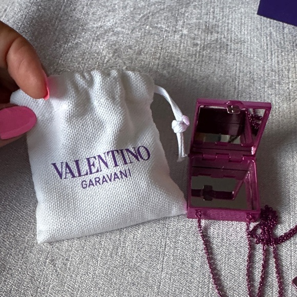 Valentino Garavani Amethyst-Toned Necklace - Picture 11 of 14